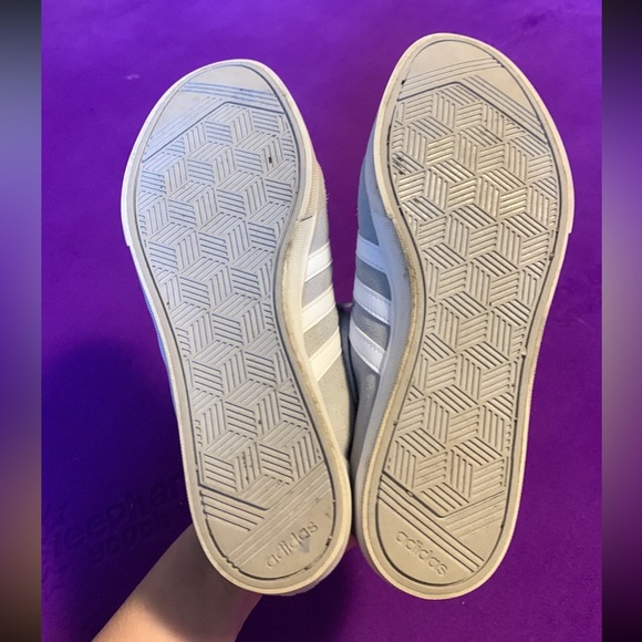 Adidas Shoes - Picture 3 of 4